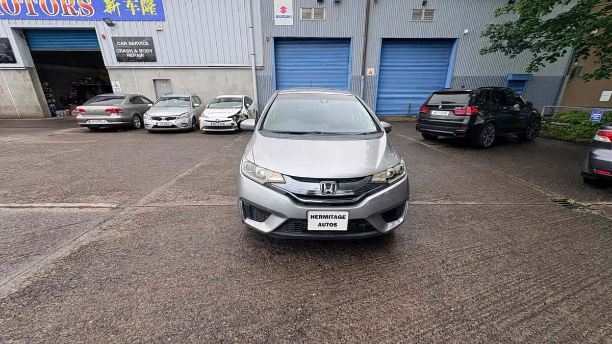 Honda Fit 1.5 Hybrid Petrol 2014 - Image 2