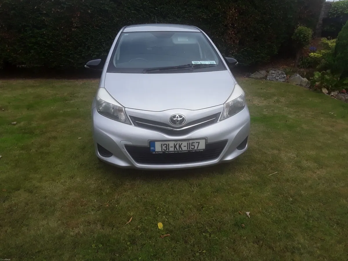 Toyota Yaris 2013 - Image 1