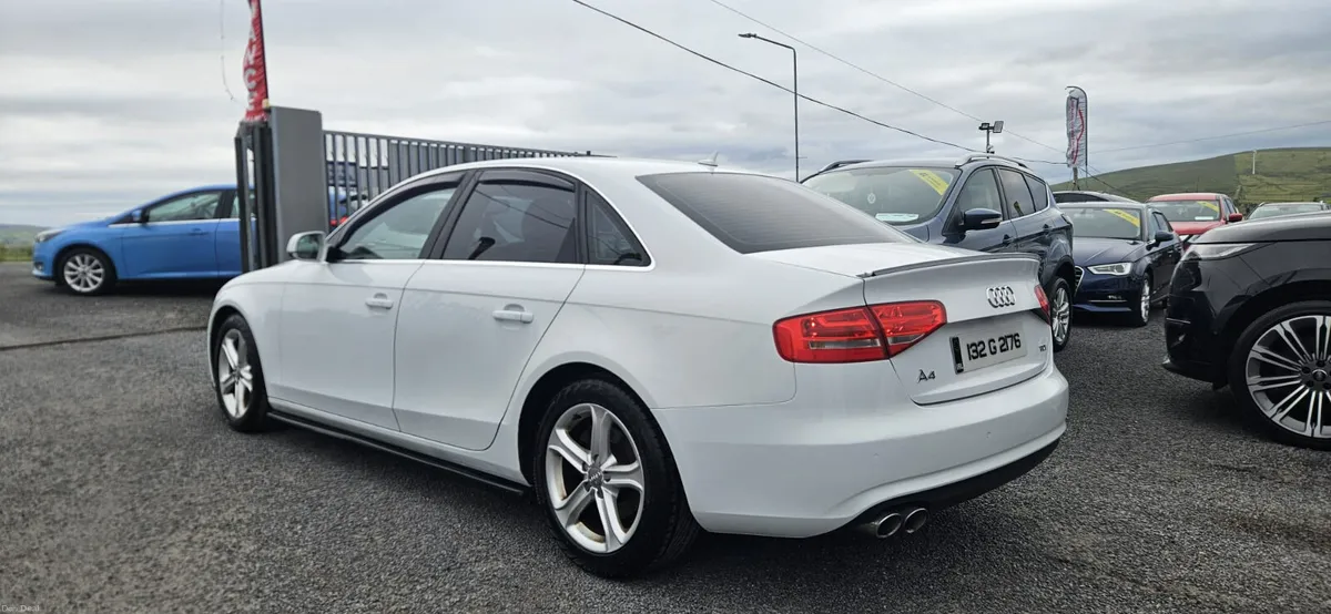 Audi A4 2013 - Image 4