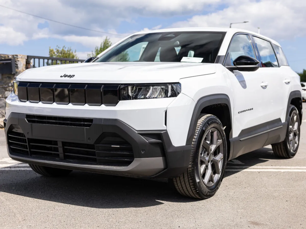 Jeep Compass Altitude - Image 3