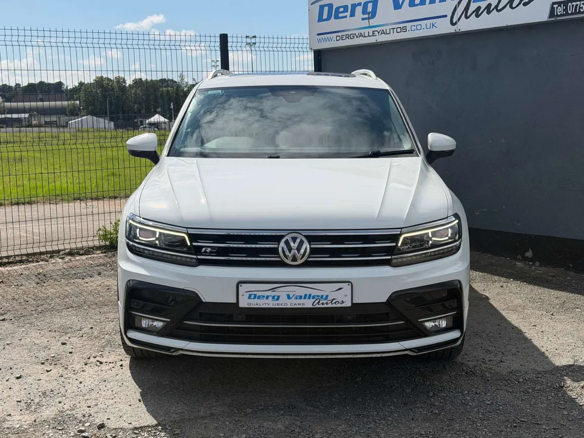 VOLKSWAGEN TIGUAN 2.0 Tiguan R-Line TDI 4Motion S - Image 3