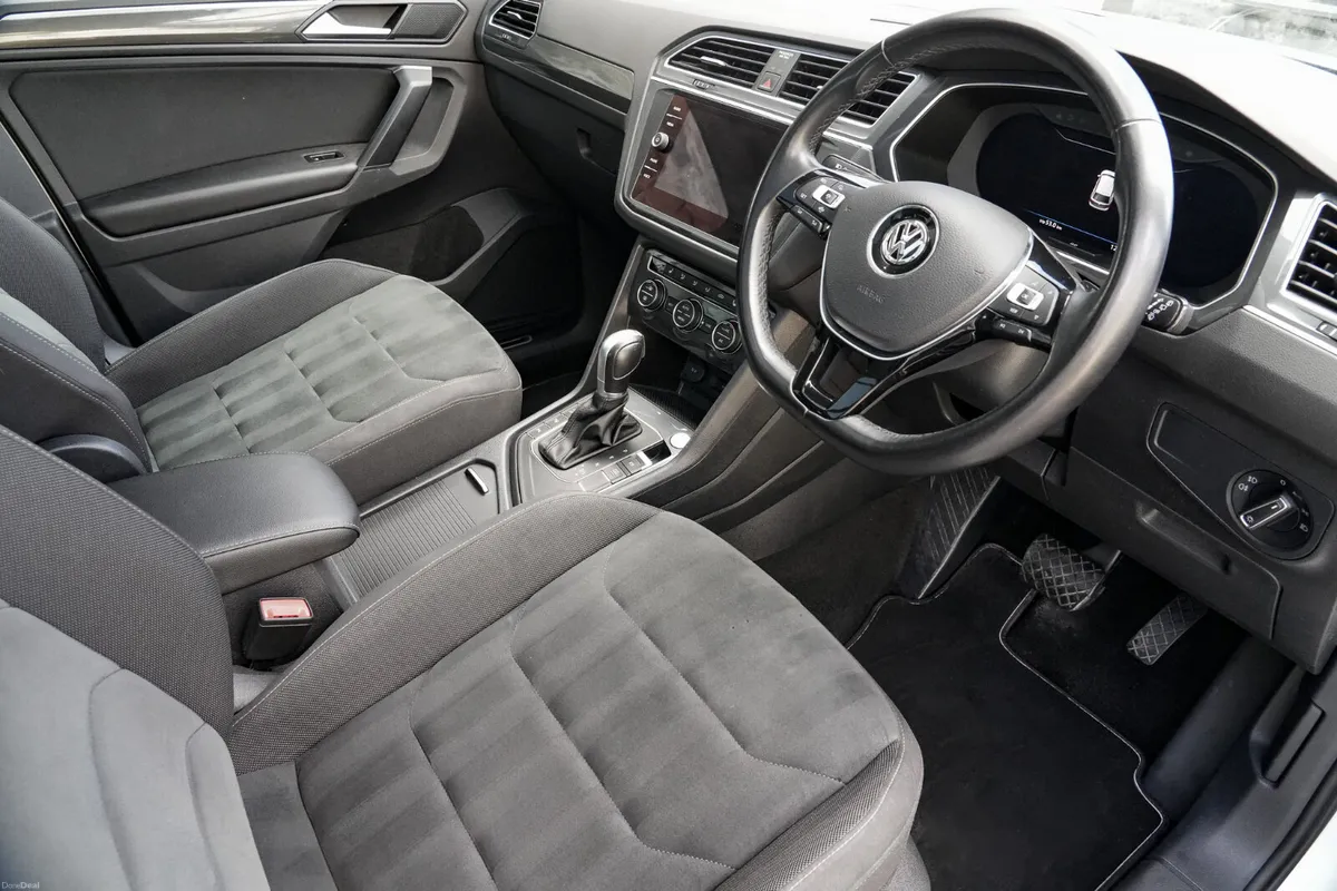 2019 VW Tiguan 2.0 TDI R-Line DSG Pan Sunroof - Image 2