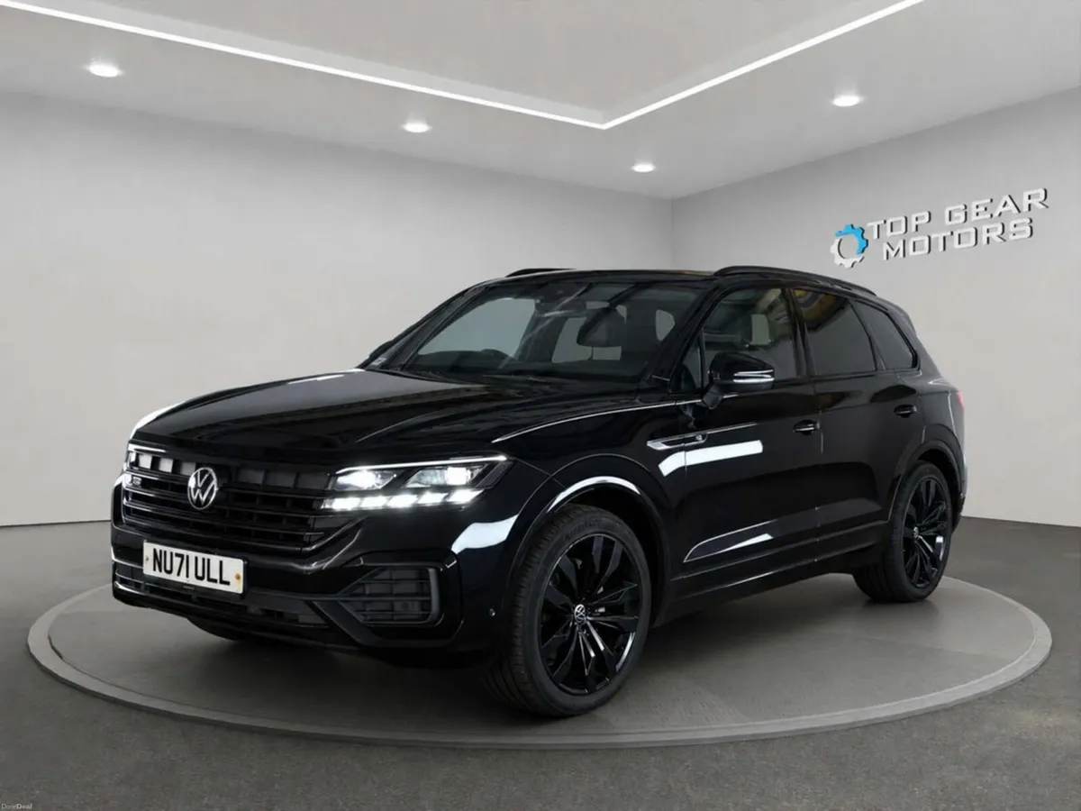 2021 Volkswagen Touareg Black Edition 3.0 V6 TDI - Image 3