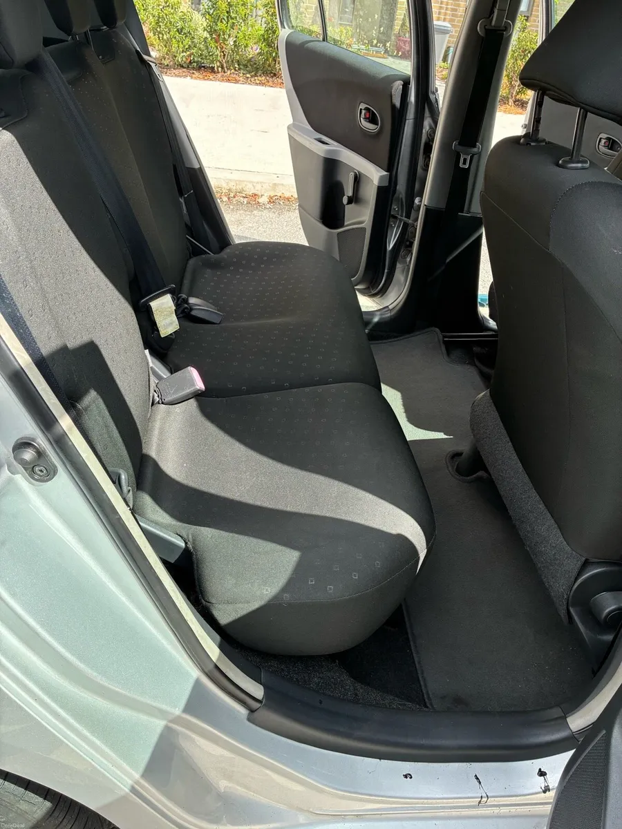 Toyota Yaris - Image 4