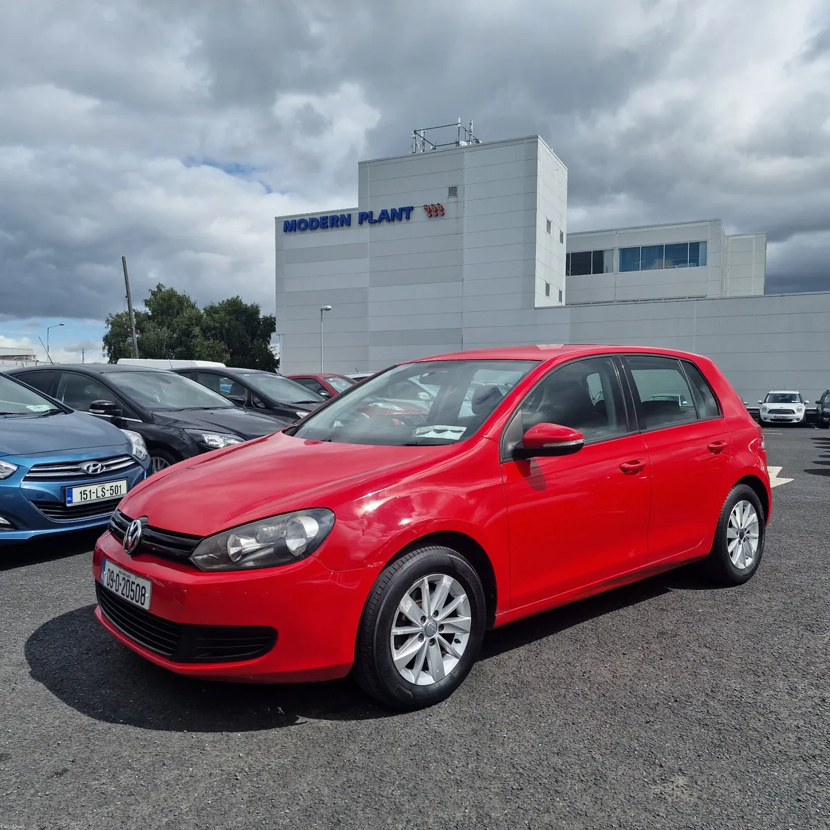Volkswagen Golf 2009 - Image 1