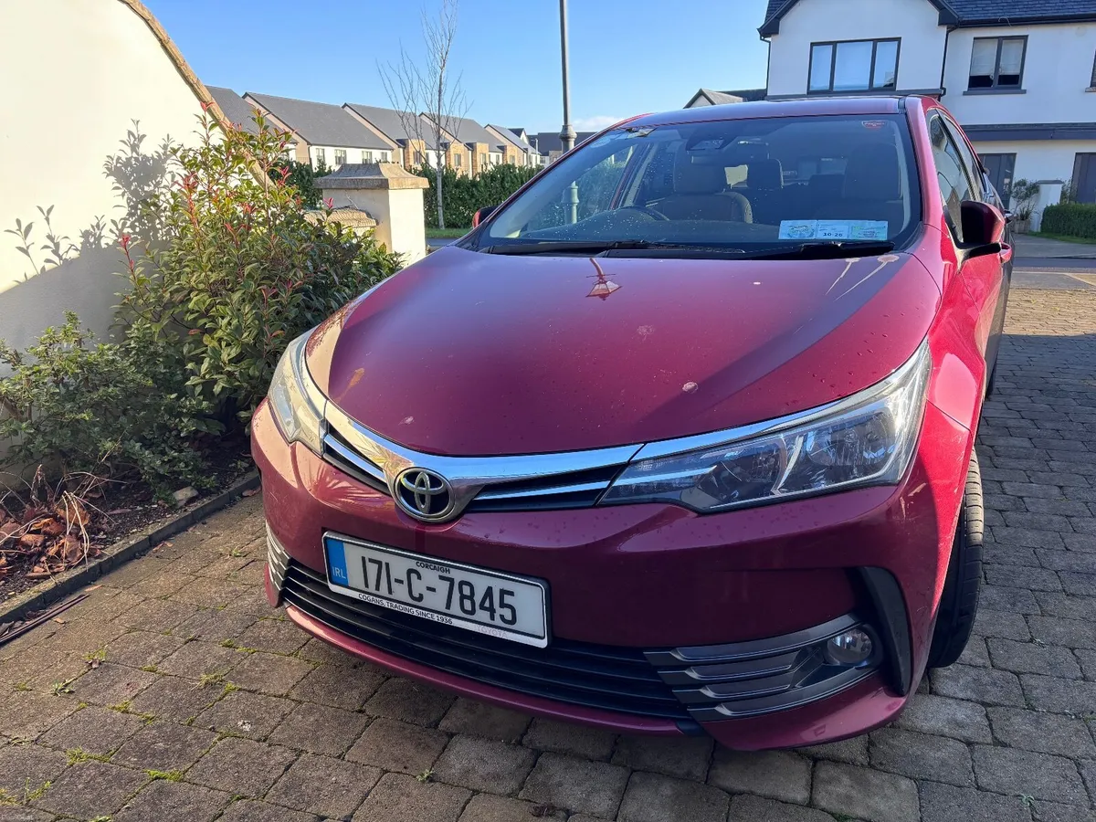 Toyota Corolla 2017 - Image 3
