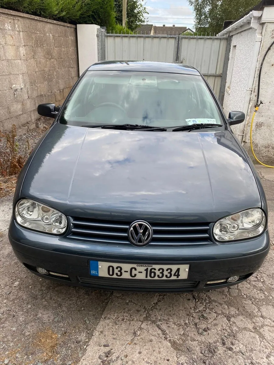 2003 Volkswagen Golf 1.4 petrol - Image 1