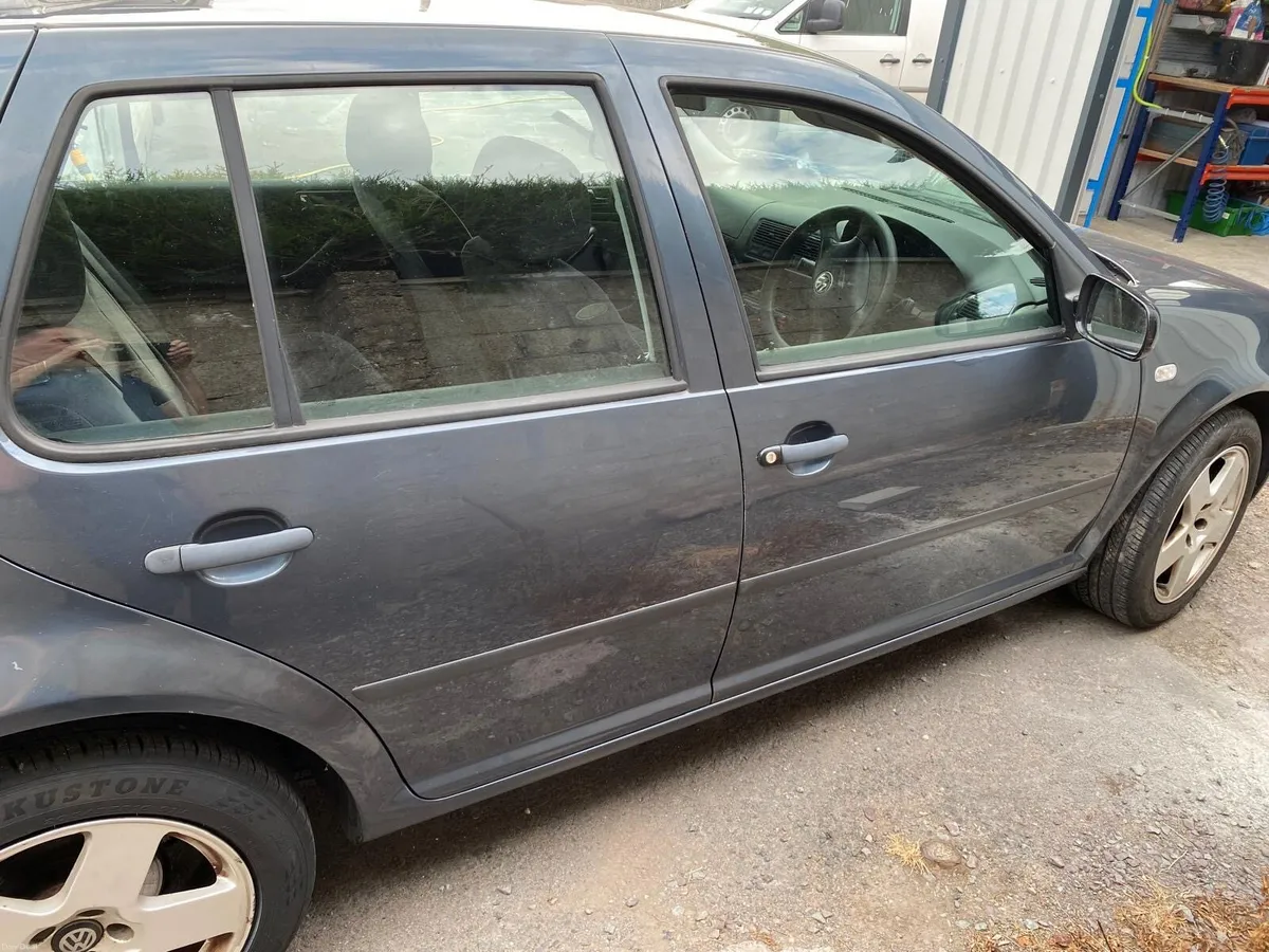 2003 Volkswagen Golf 1.4 petrol - Image 4