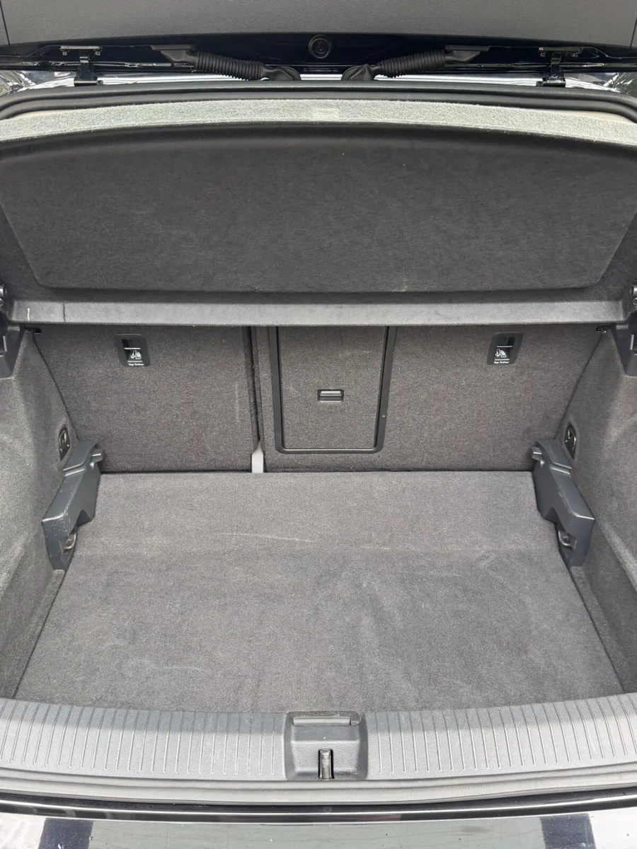 Volkswagen T-Roc 1.0TSI  Design - Image 4