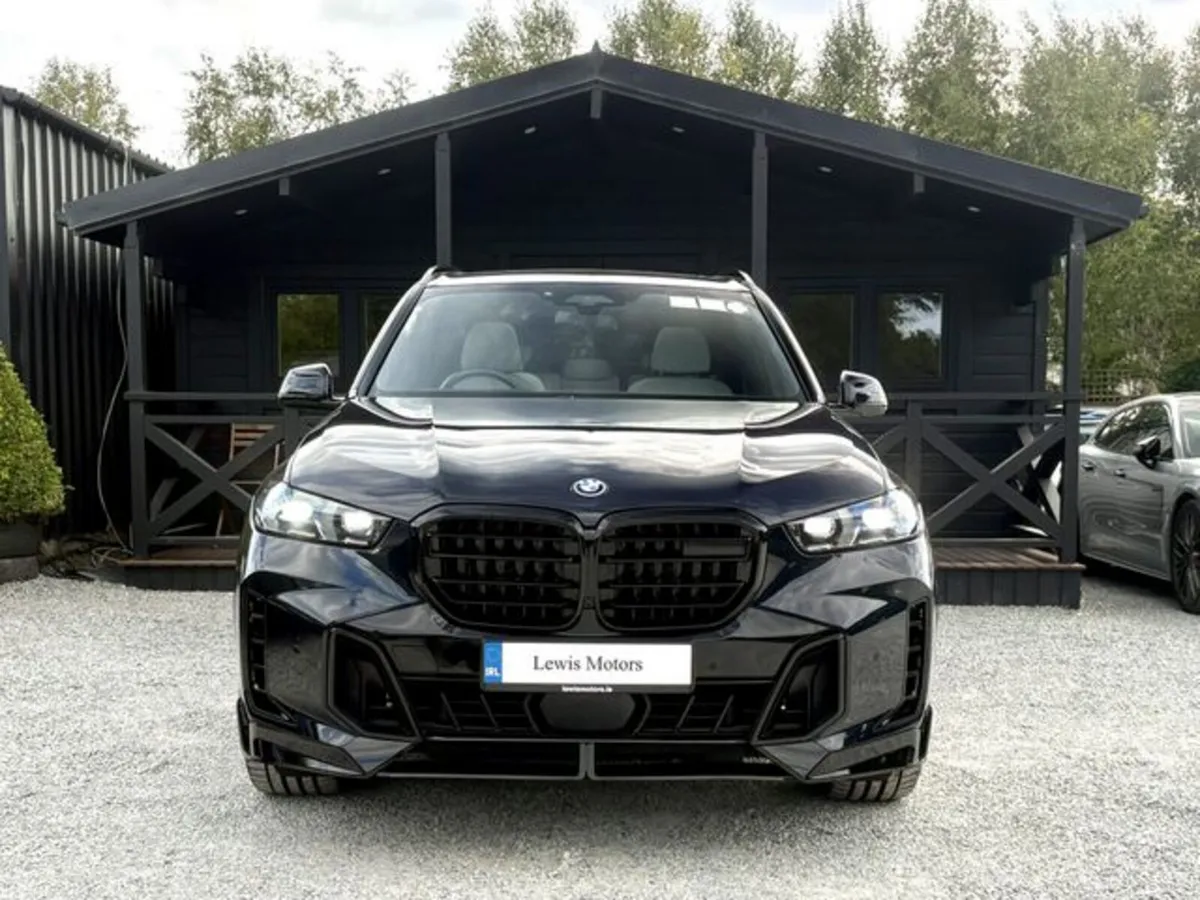 BMW X5 X-DRIVE 50e M SPORT, HUGE SPEC, SILVERSTONE - Image 2