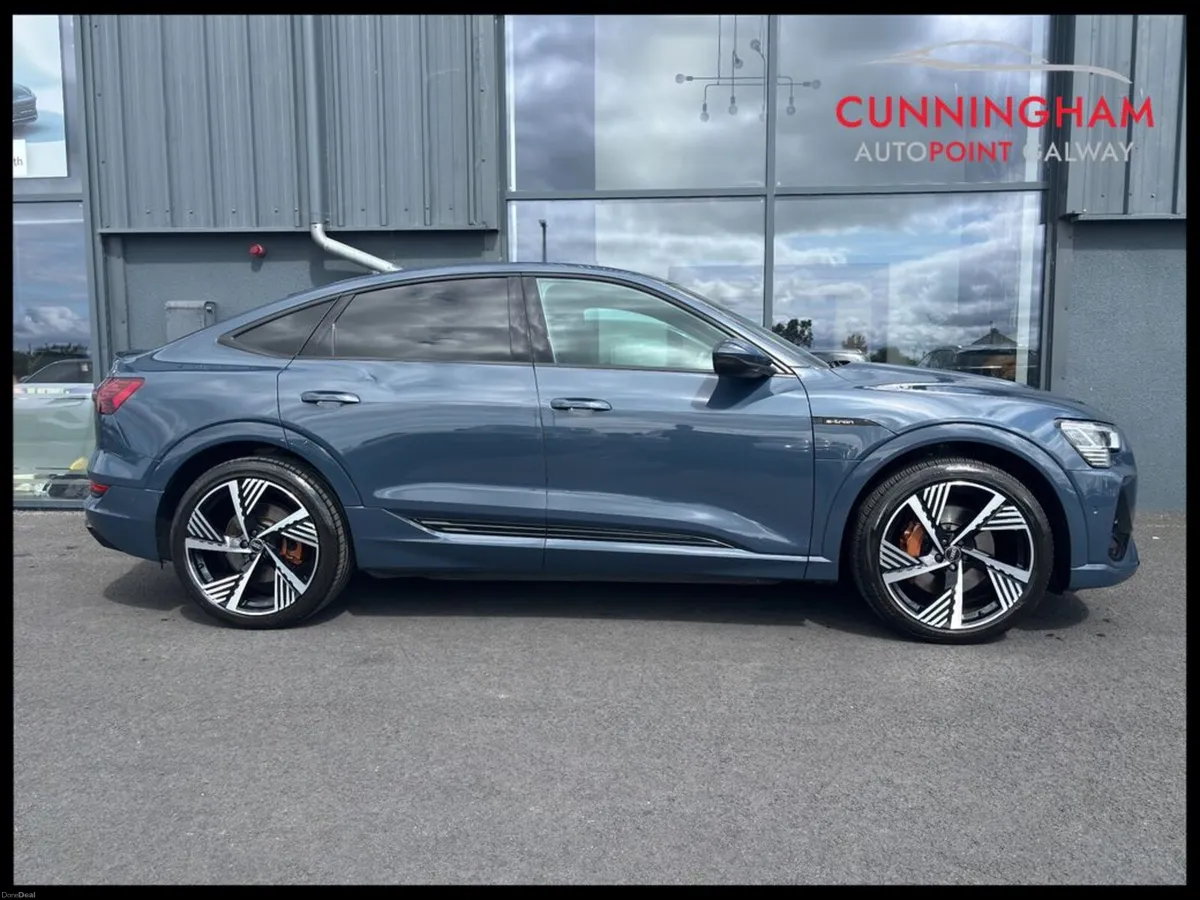 Audi e-tron 55 Sportback S-Line 95kWh - Image 3