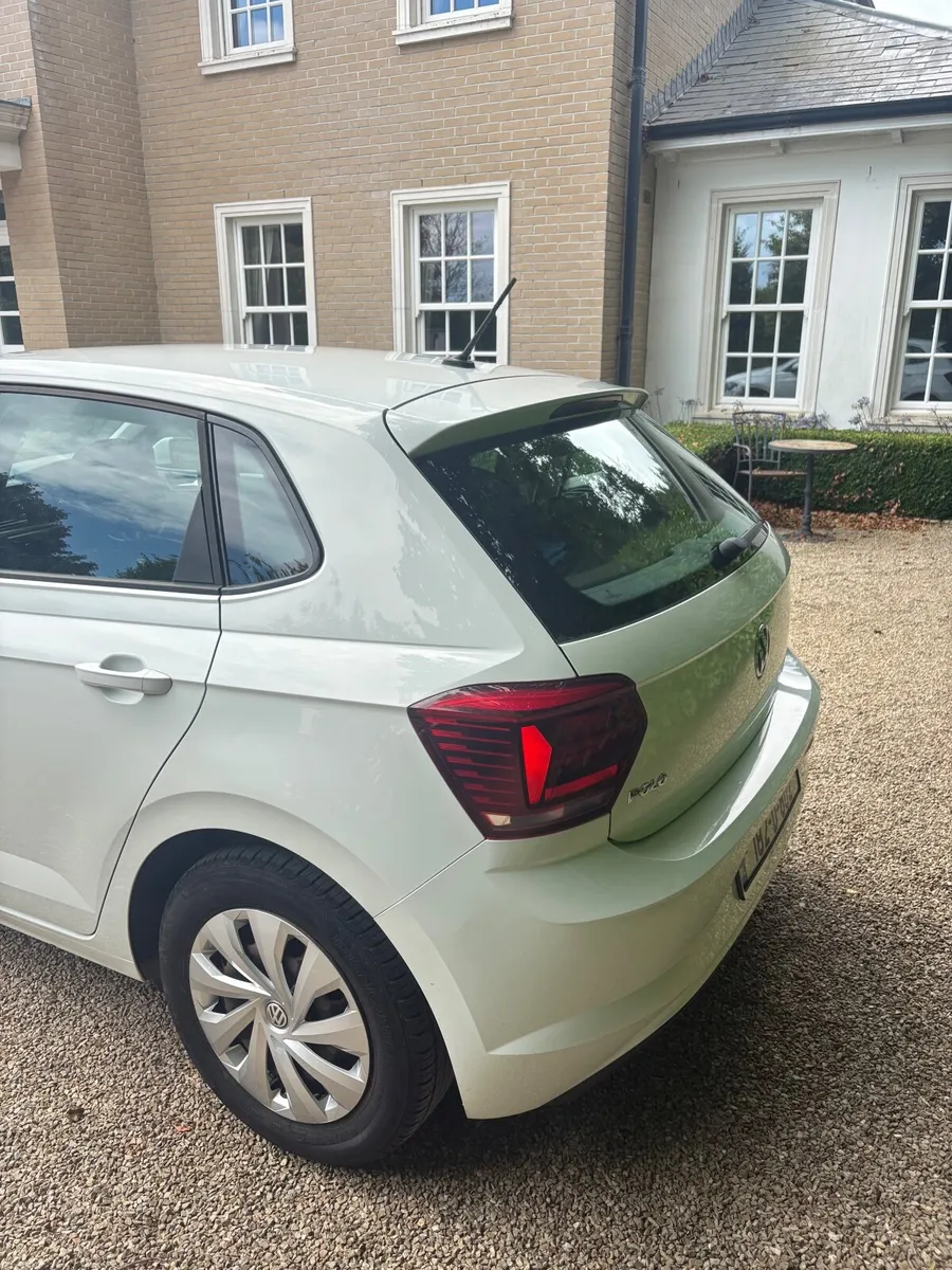 Volkswagen Polo 2018(2) - Image 5