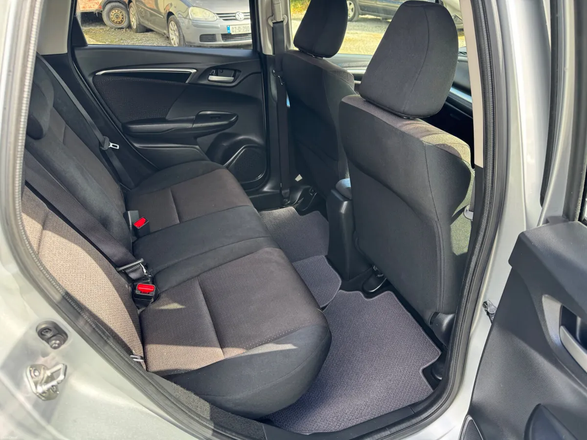 Honda Fit 1.5ltr Hybrid Automatic..NEW NCT - Image 6