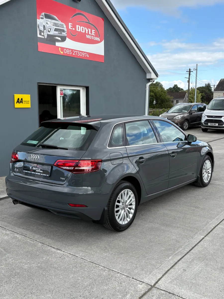 2017 Audi A3 Technik Auto - Image 6