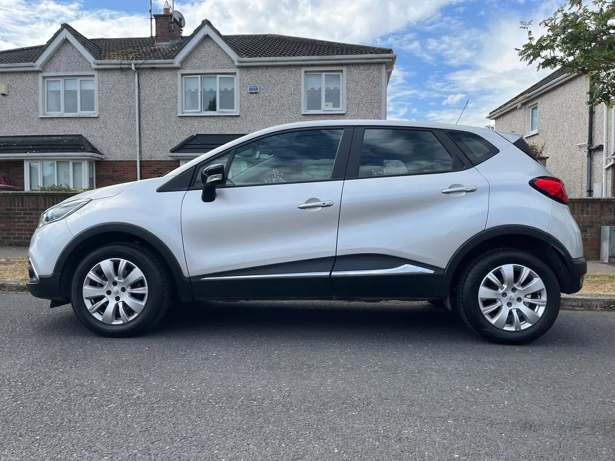2017 Renault Captur Life 1.5 dCi 90 (EU6) - Image 3