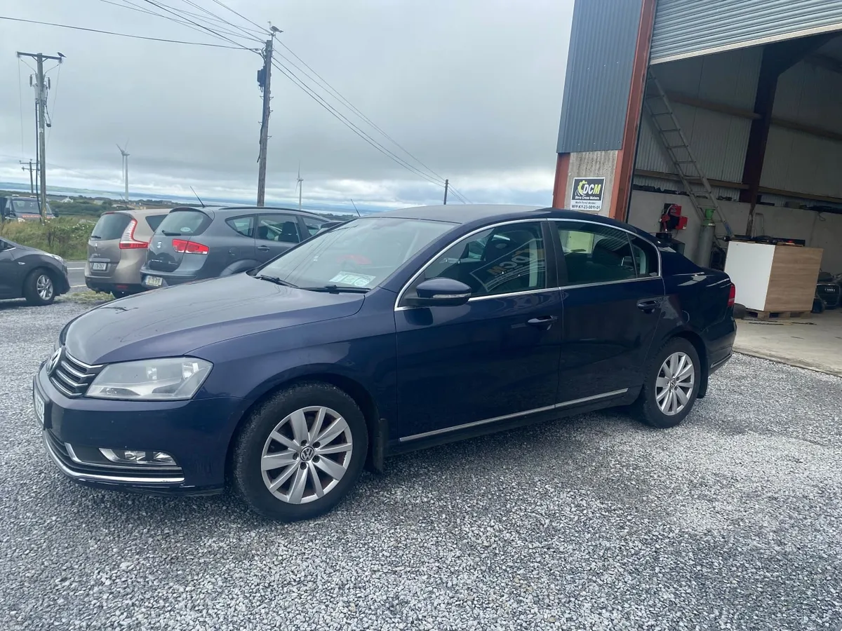 Volkswagen Passat 2012 - Image 3
