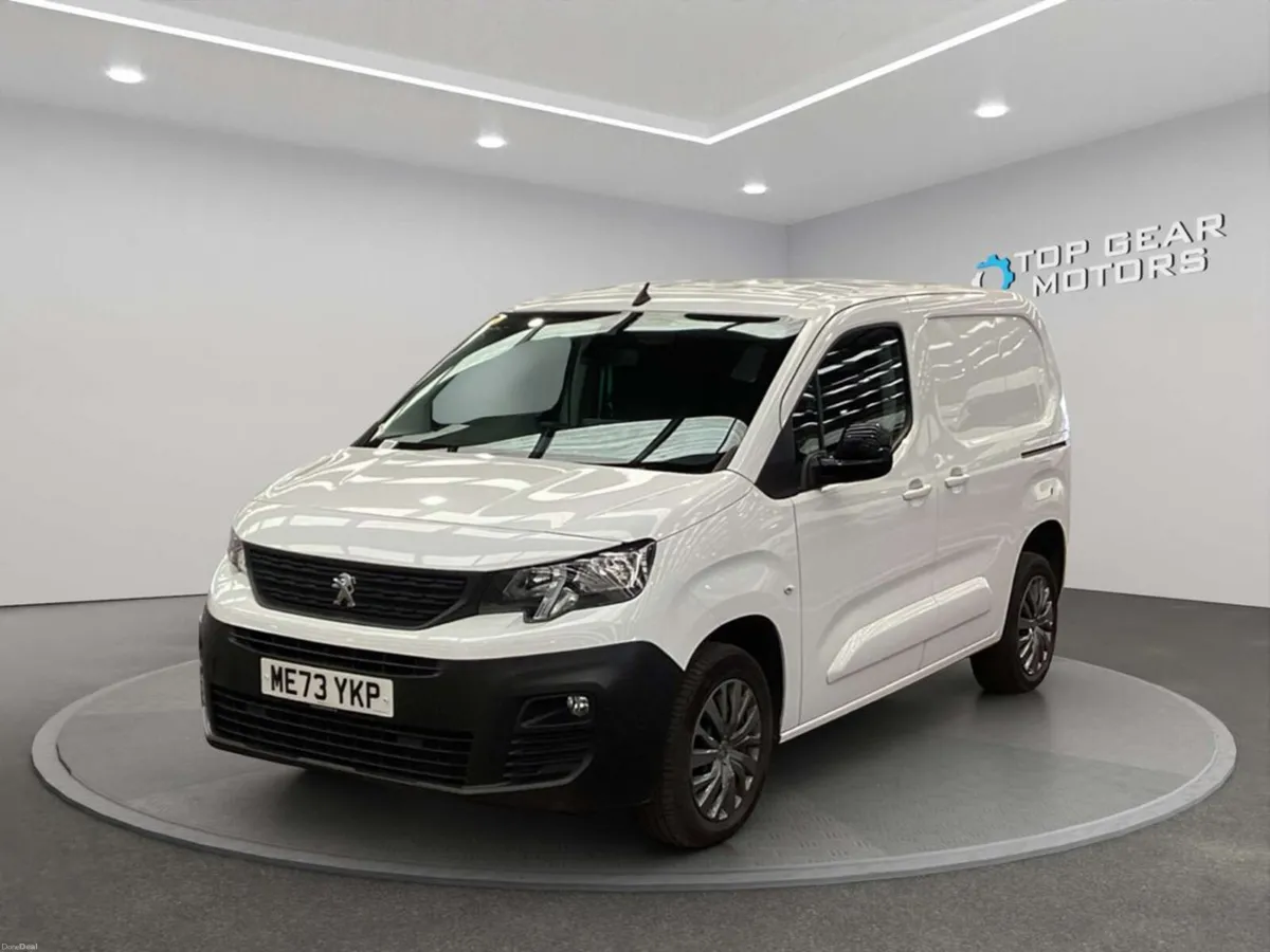 2024 Peugeot Partner Asphalt Premium+ 1.5 BlueHDi - Image 3
