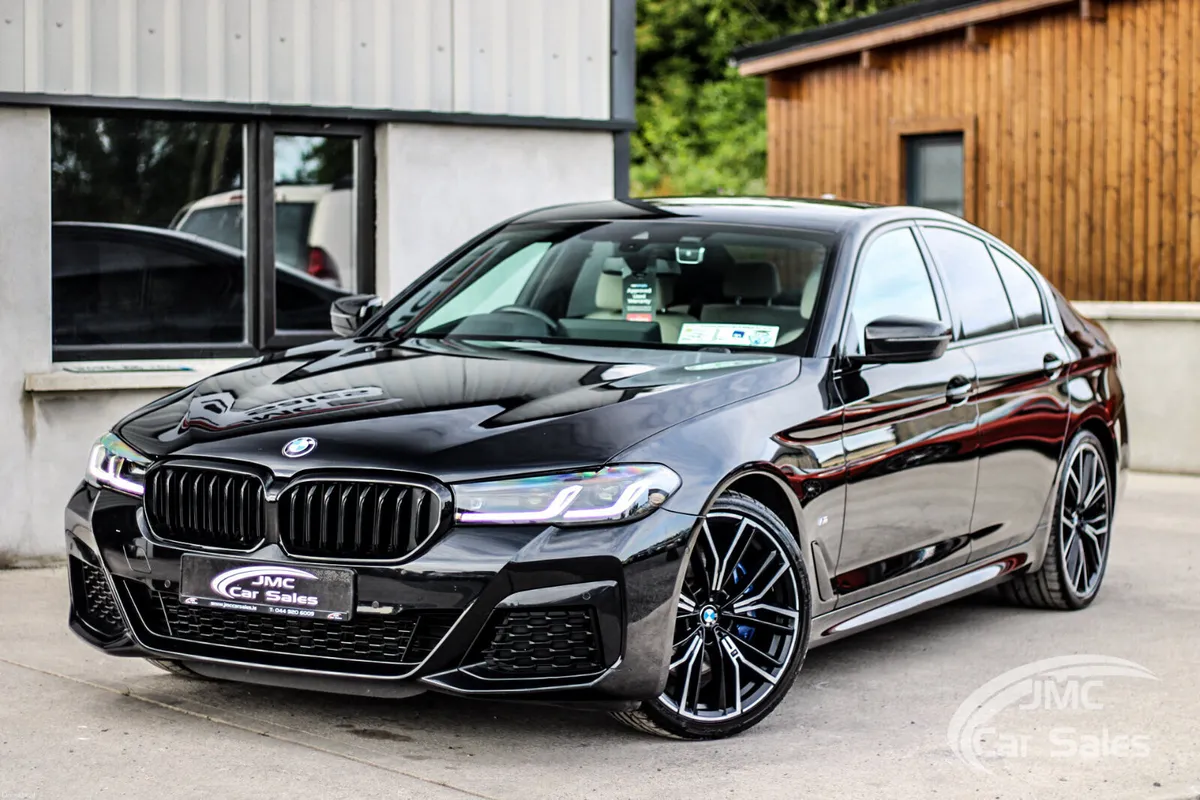 HUGE SPEC 2022 BMW 520D PRO PACK LCI - Image 1