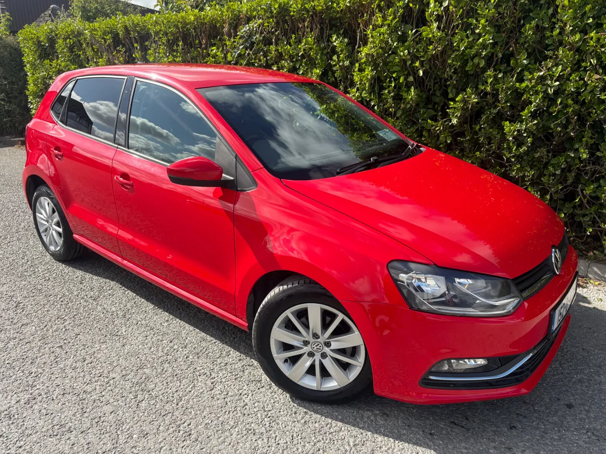 Volkswagen Polo 2015 HIGHLINE AUTO (NEW NCT) - Image 2