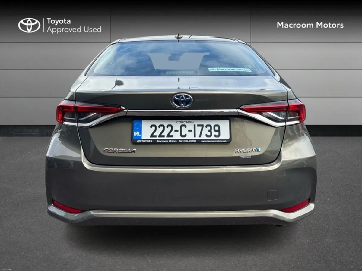 Toyota Corolla LUNA 4DR AUTO HYBRID - Image 4