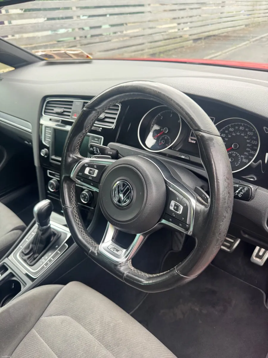 Volkswagen Golf 2015 R-Line - Image 6