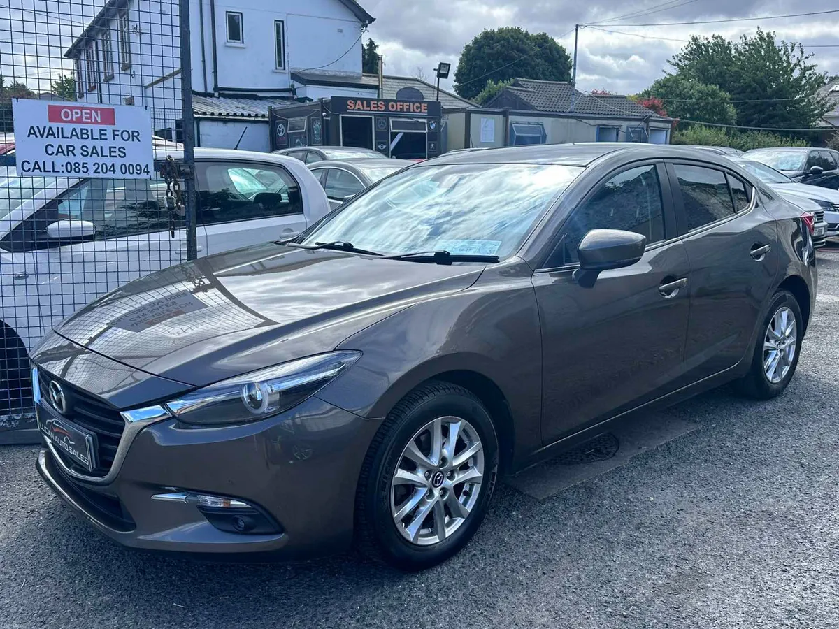 Mazda Mazda3 2018 - Image 2