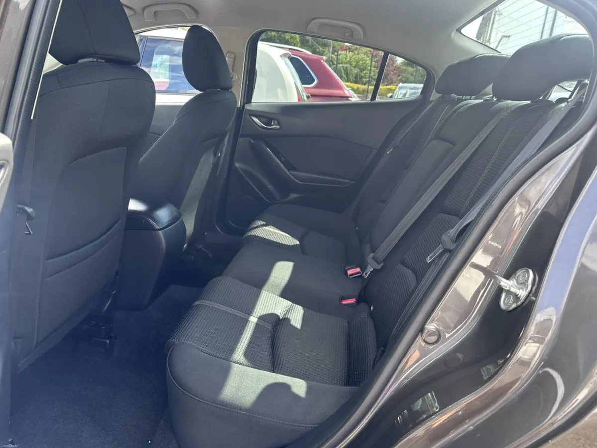 Mazda Mazda3 2018 - Image 6