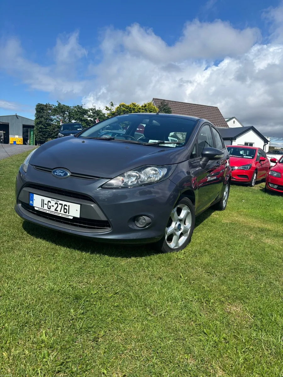 Car - Image 1