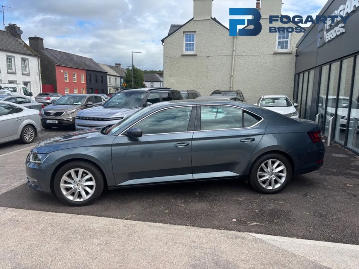 Skoda Superb 2018, STYLE 1.6 TDI 120BHP 4DR A DSG - Image 4