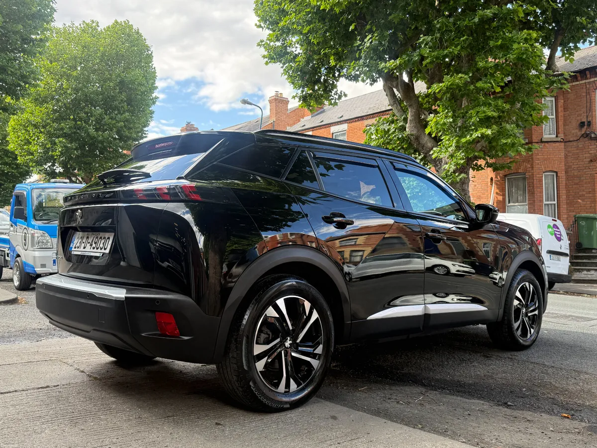 2023 Peugeot 2008, Electric, Allure Premium Plus, - Image 5