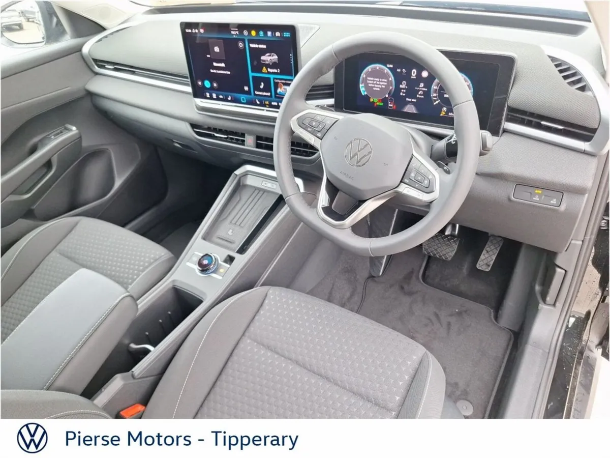 Volkswagen T-Roc LIFE 1.5TSI 116HP MHEV - Image 2