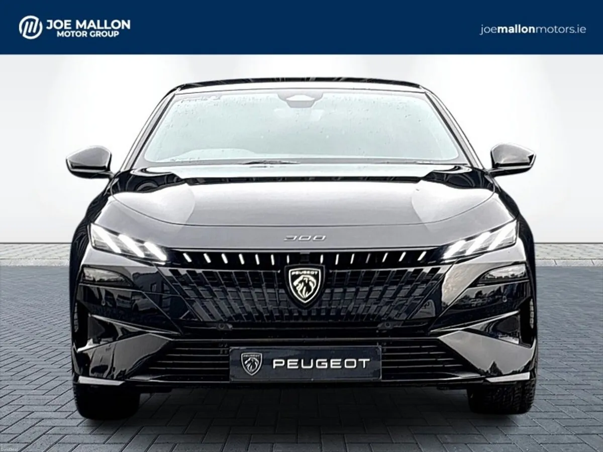 Peugeot 308 GT HYBRID - Image 3