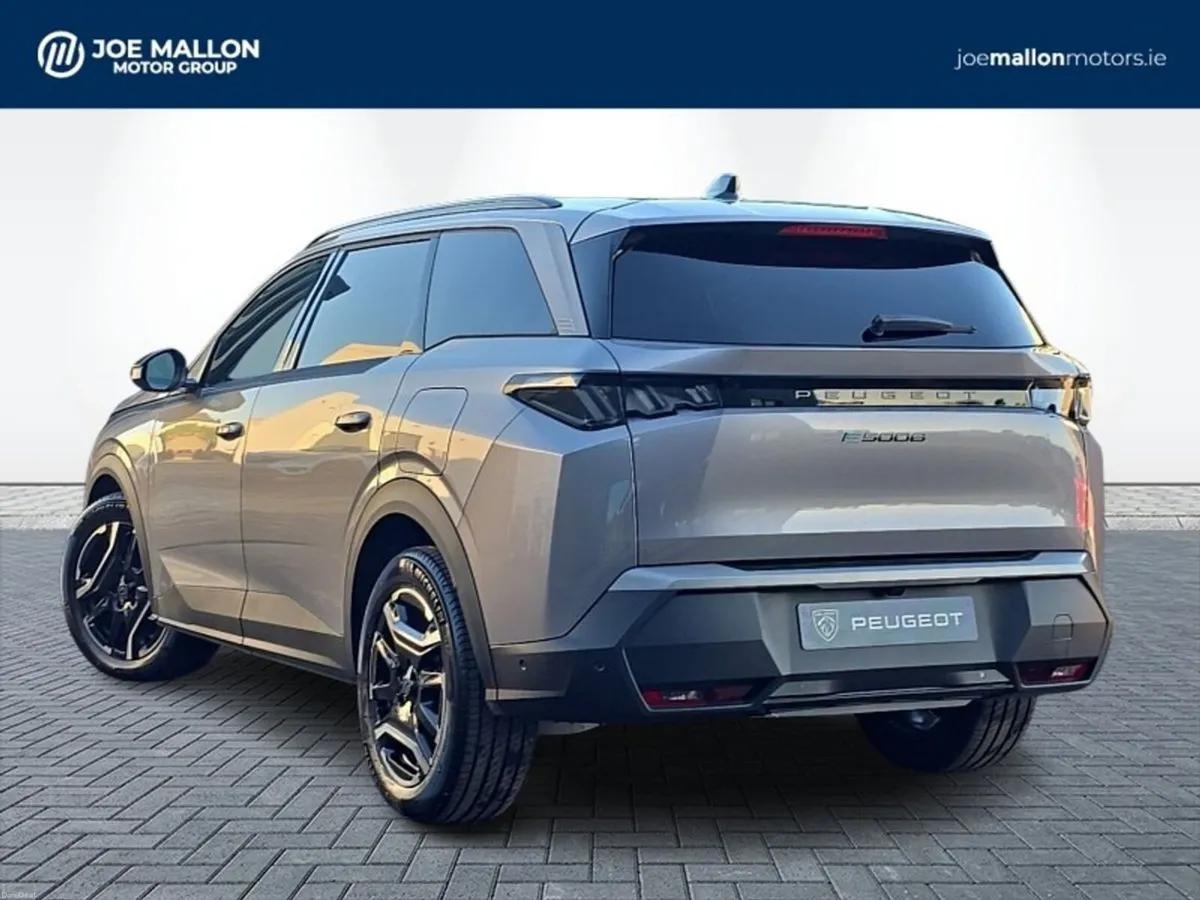 Peugeot 5008 New Model Allure. 73Kwh Electric. (7S - Image 2