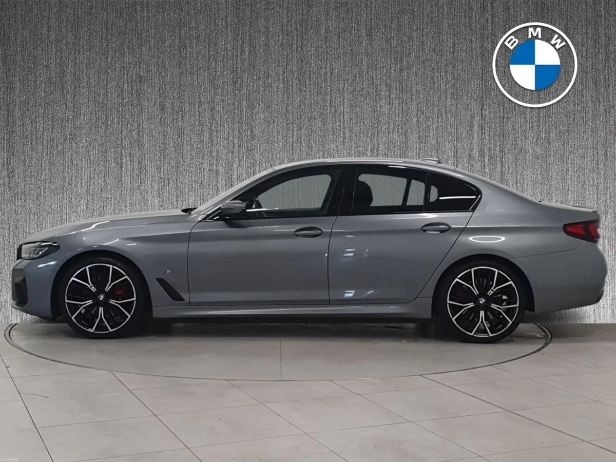 BMW 5-Series 520d M Sport (MHT) - Image 3