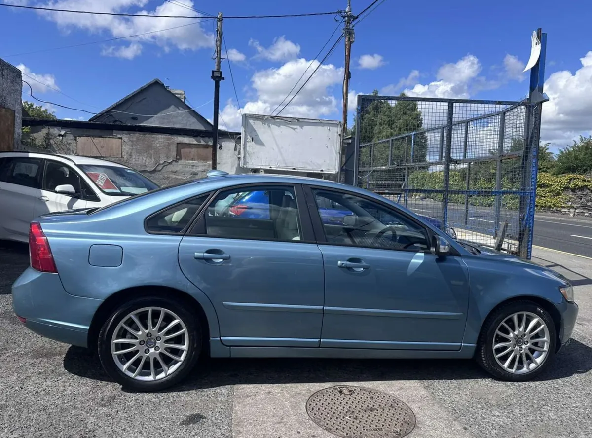 2009 Volvo S40 1.6D - Image 6