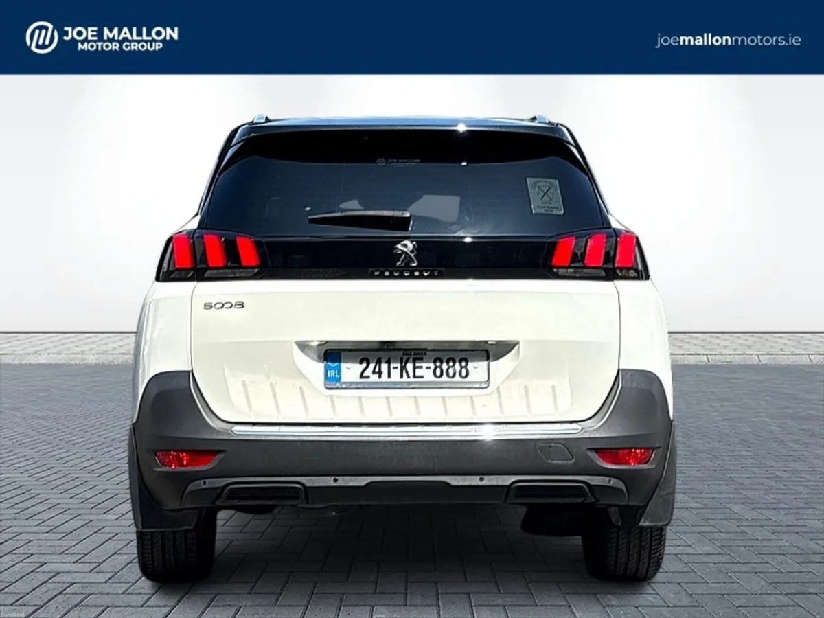 Peugeot 5008 1.2 Hybrid 136bhp E-DCS6 Allure Auto - Image 5