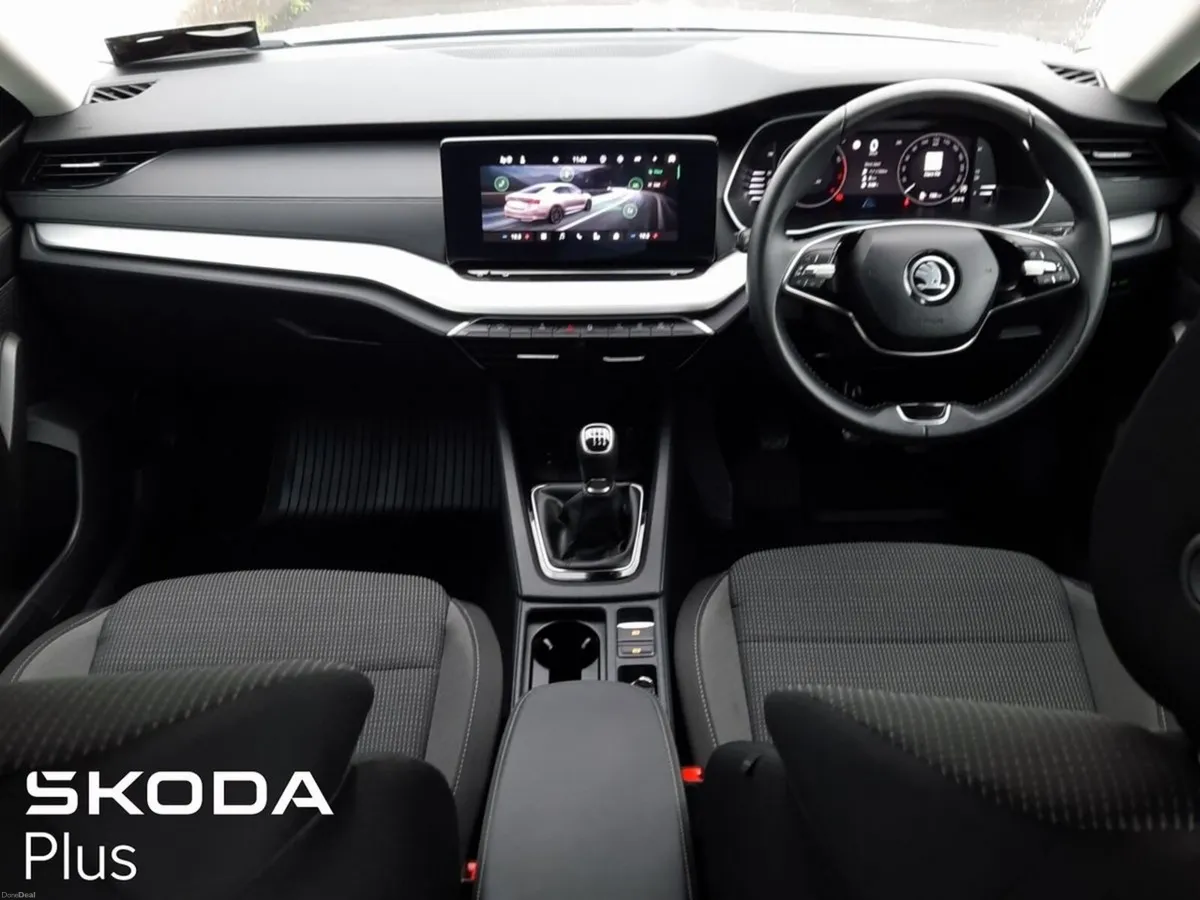 Skoda Octavia **PETROL ENGINE**SELECTION 1.5TSI 11 - Image 2