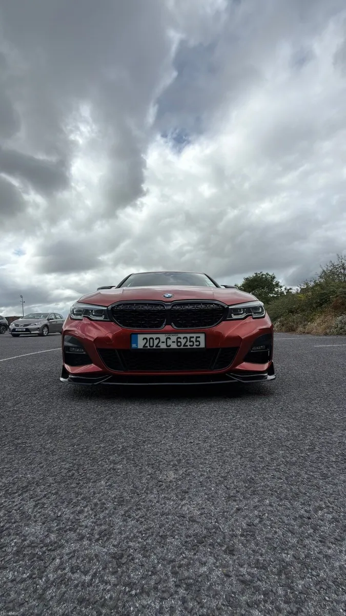 BMW 330e G20 M Sport Auto - Image 2
