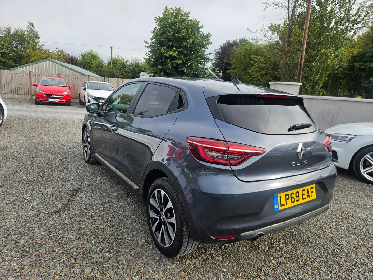 Renault Clio 2019 - Image 6