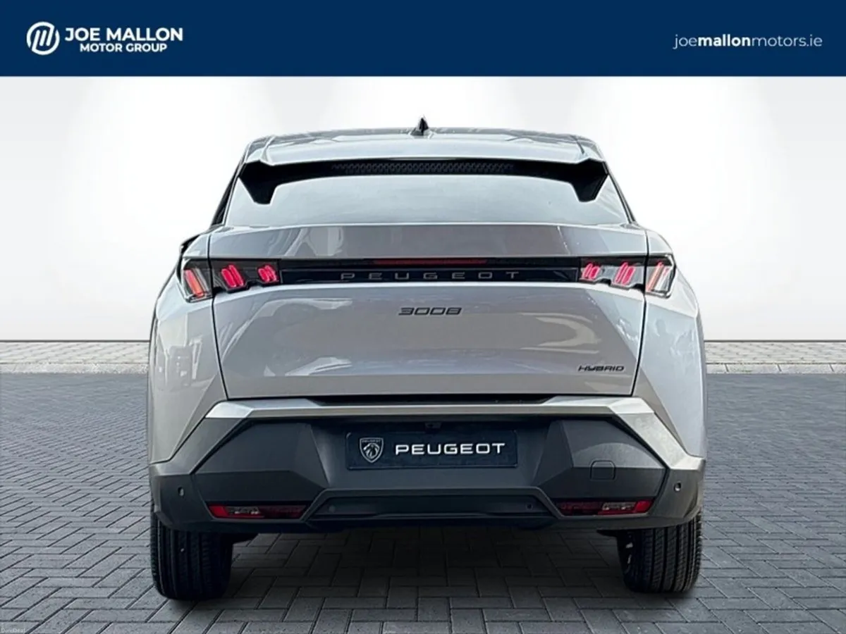 Peugeot 3008 1.2 MHEV 145bhp eDCS6 Allure - Image 5