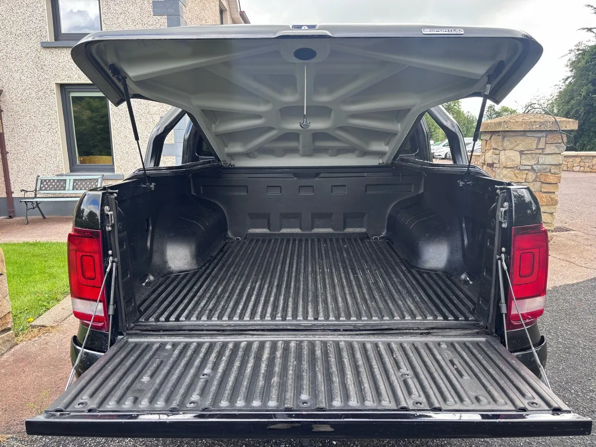 Volkswagen Amarok - Image 6