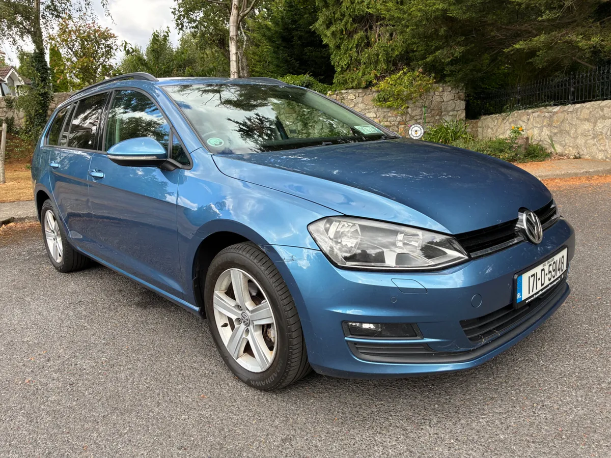 Volkswagen Golf Estate Diesel - Image 3