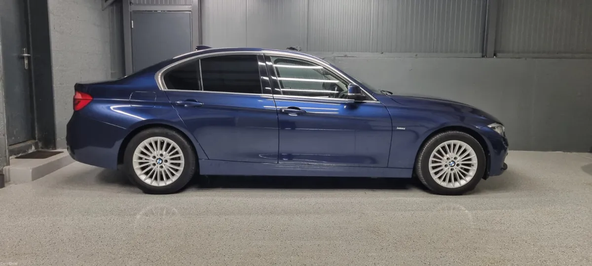 2018 BMW 320d Luxury Automatic  78,000km  Metallic - Image 1