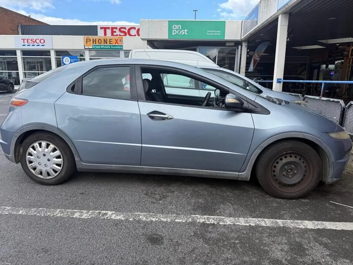 2008 Honda Civic - Image 4