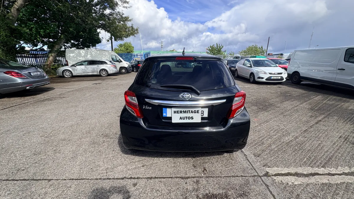 Toyota Vitz 1.3 Petrol Auto 2015 - Image 5
