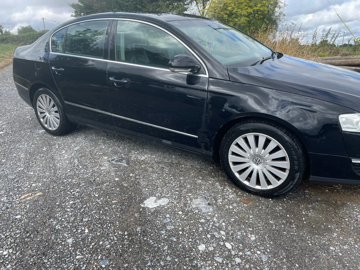 Volkswagen Passat 2.0 Diesel Leather - Image 1