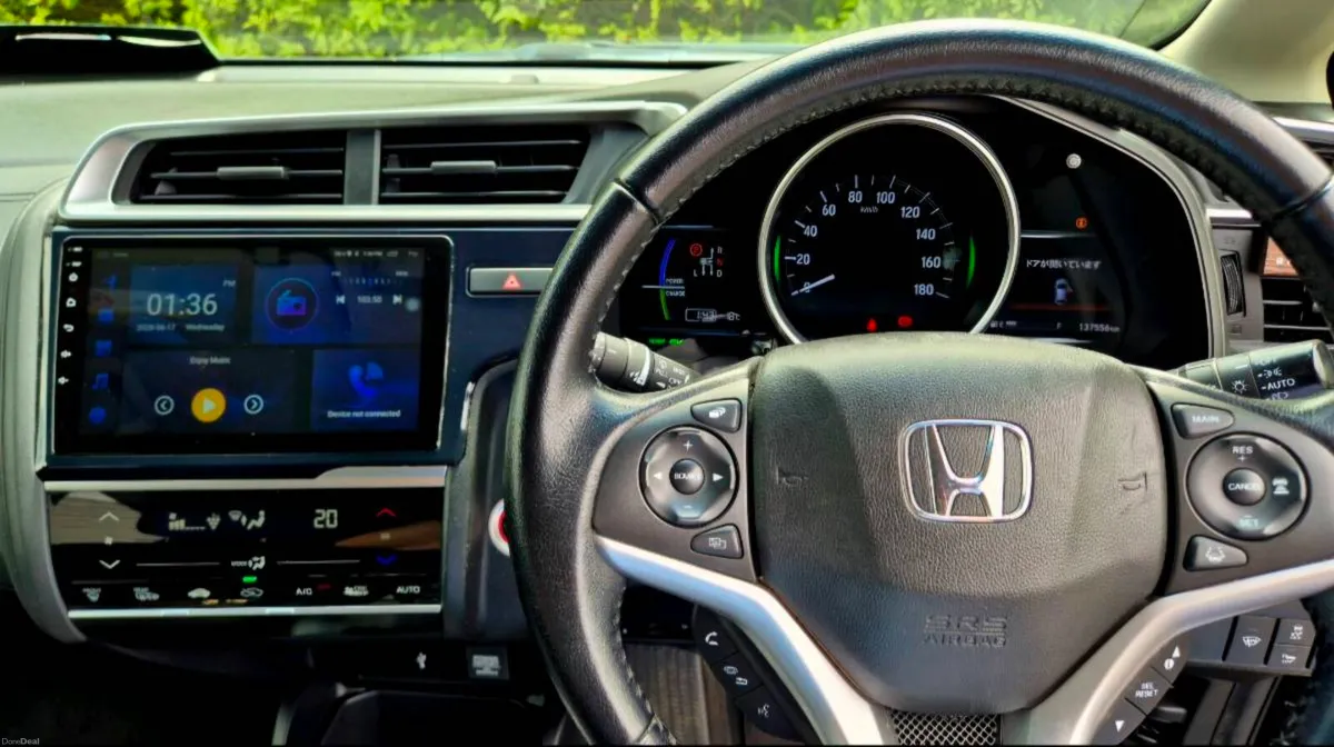 Honda Fit Hybrid - Image 6