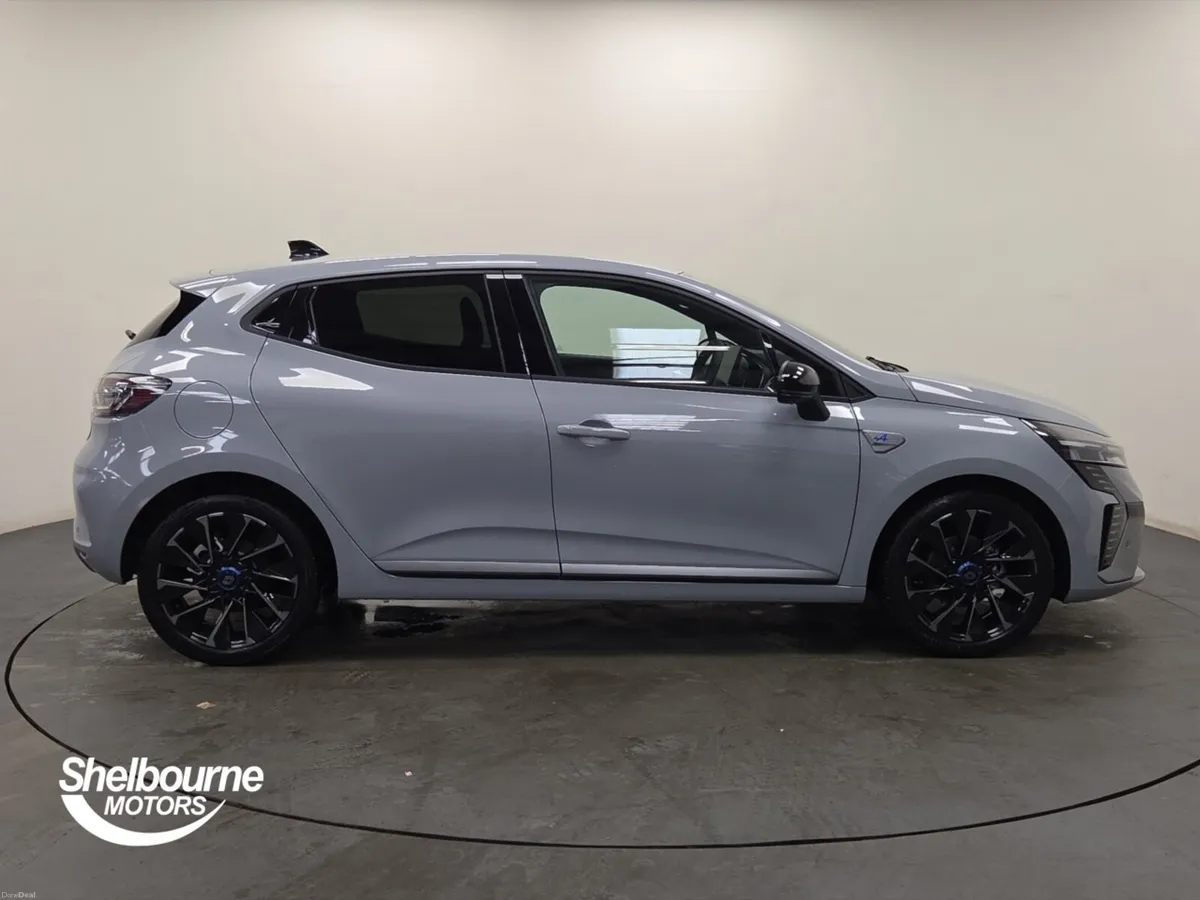Renault Clio All New Clio Techno Esprit Alpine 1.0 - Image 3