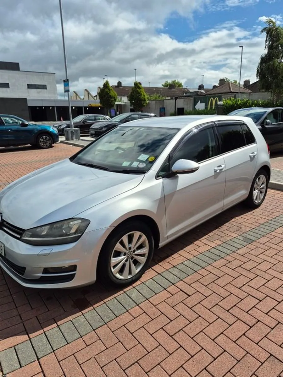 2014 Volkswagen Golf, 1.2L petrol. 83,500km - Image 1
