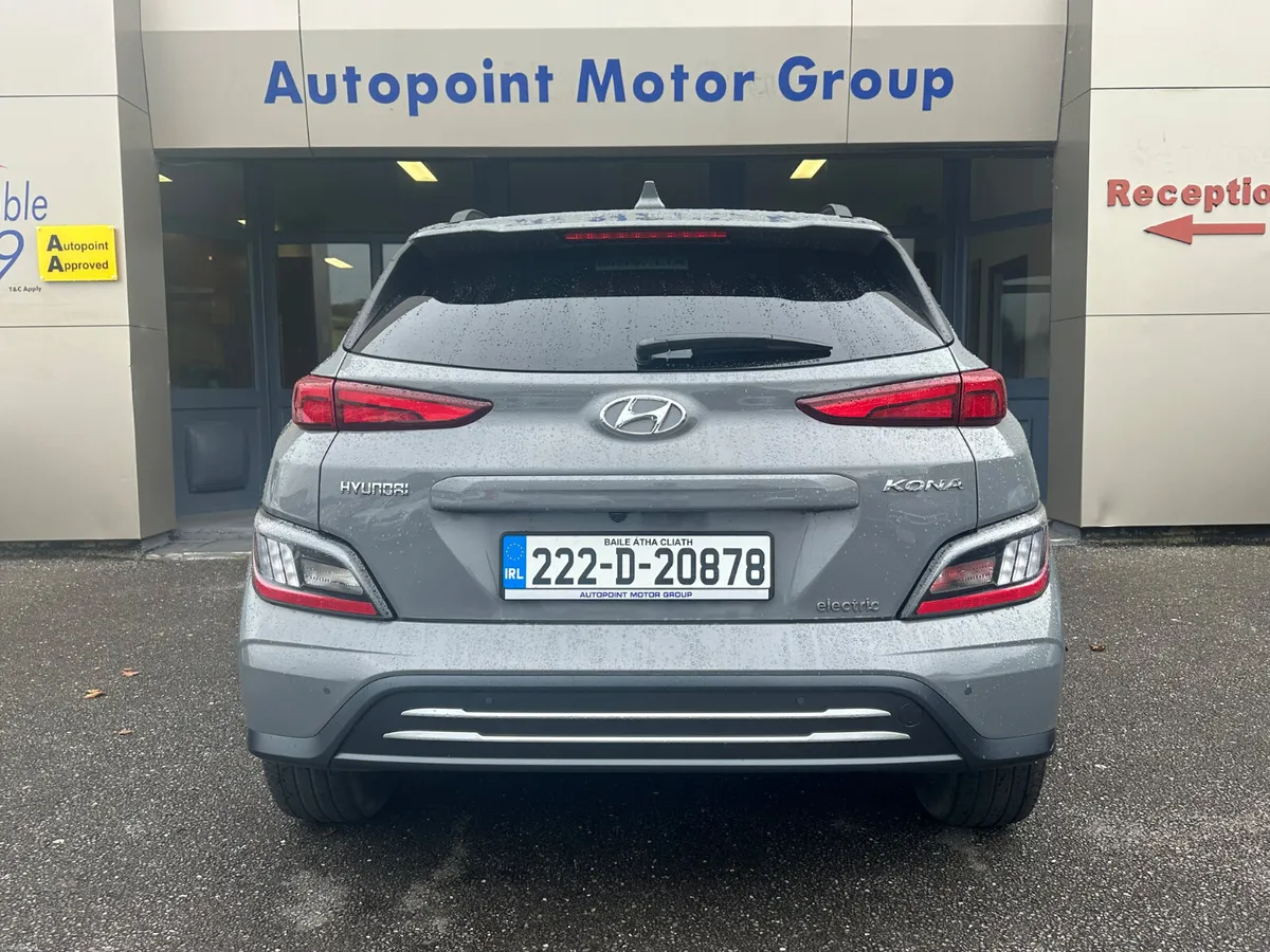 Premium 64 kWh - €2000 SCRAPPAGE AVAILABLE - Image 6